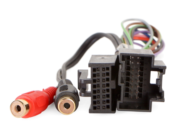 AUXIN Adapter Saab